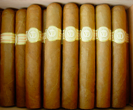 Испанские сигары Vega Fina