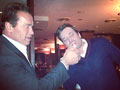 Арнольд Шварценеггер научил американского телеведущего Джимми Фэллона курить сигары